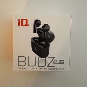 Nwt TRUE WIRELESS EARBUDS Micro Size Big Sound